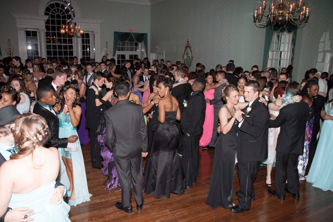 Danville Golf Club prom determined a success