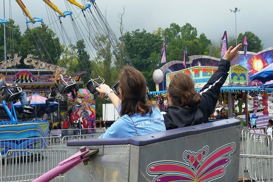Students enjoy the rides at the Virginia State Fair.