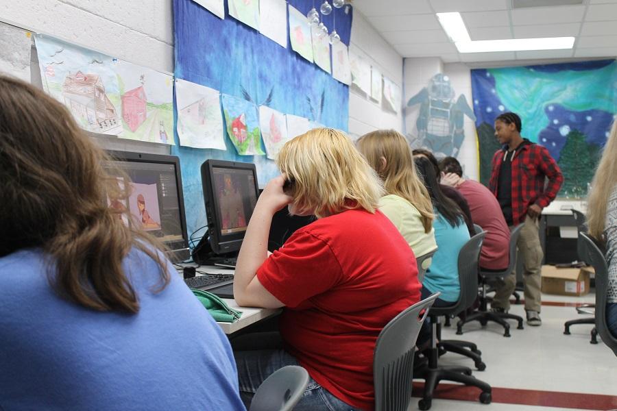 Mrs. Evans first period art class working hard on a computer project. 
