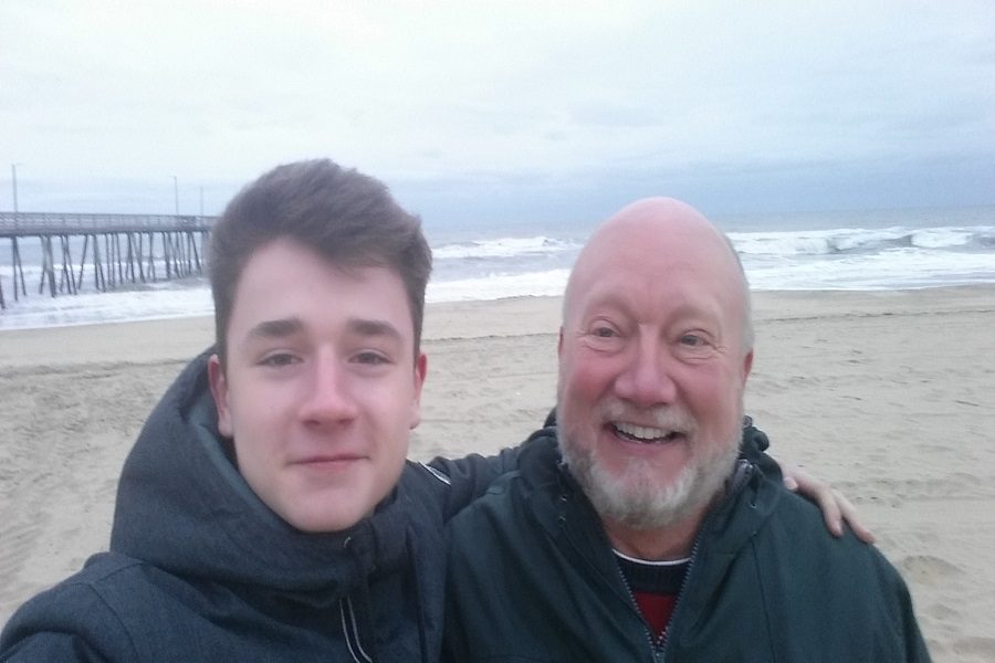 Jukab and Mr. Haymore take a selfie during their  beach trip. 