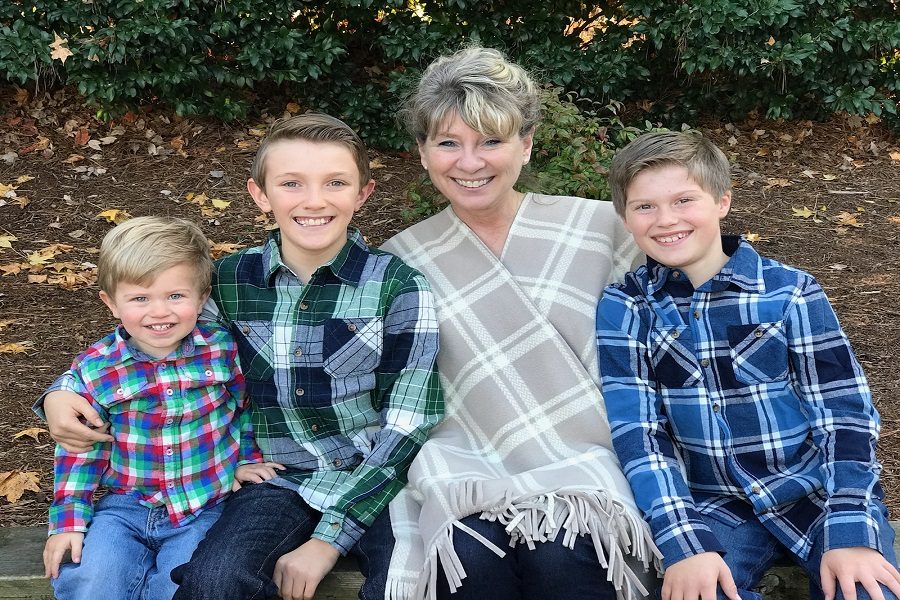 Hitt with three of her grandchildren.