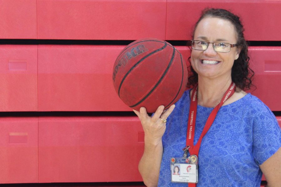 Meet Humans of Tunstall: Ms. Bonnie Brumfield