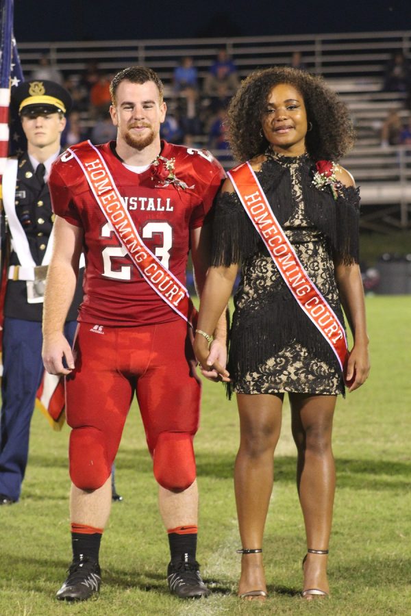 Senior Clay Hardy and Nia Green 