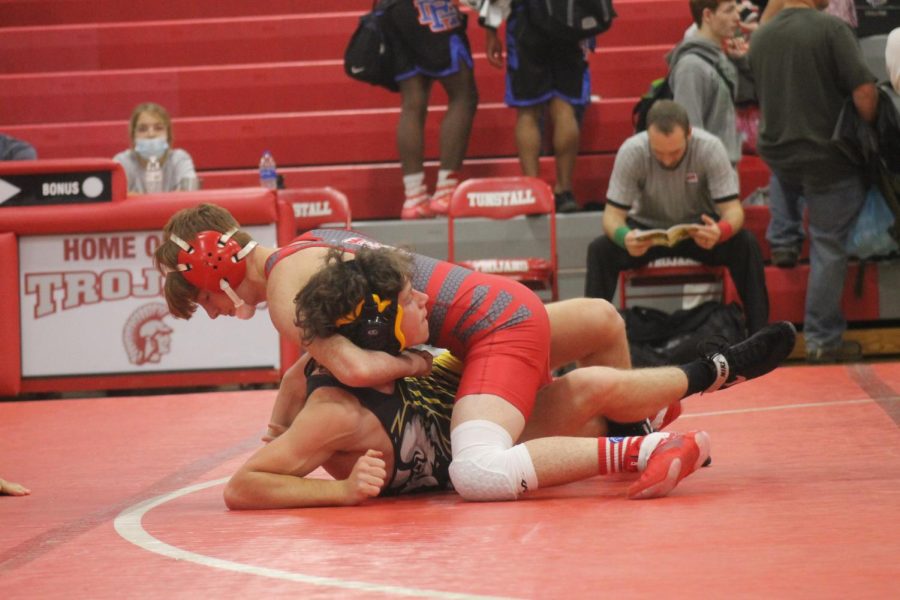 Simmons, Keatts advance to state level for wrestling