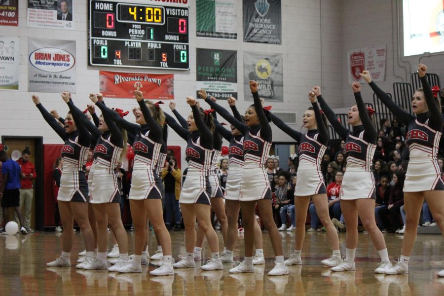 Trojans show school spirit at pep rally